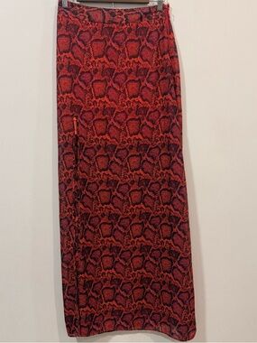 Show Me Your MuMu Red Black High Side Slit Spring Snake-Print Maxi Skirt Size M
